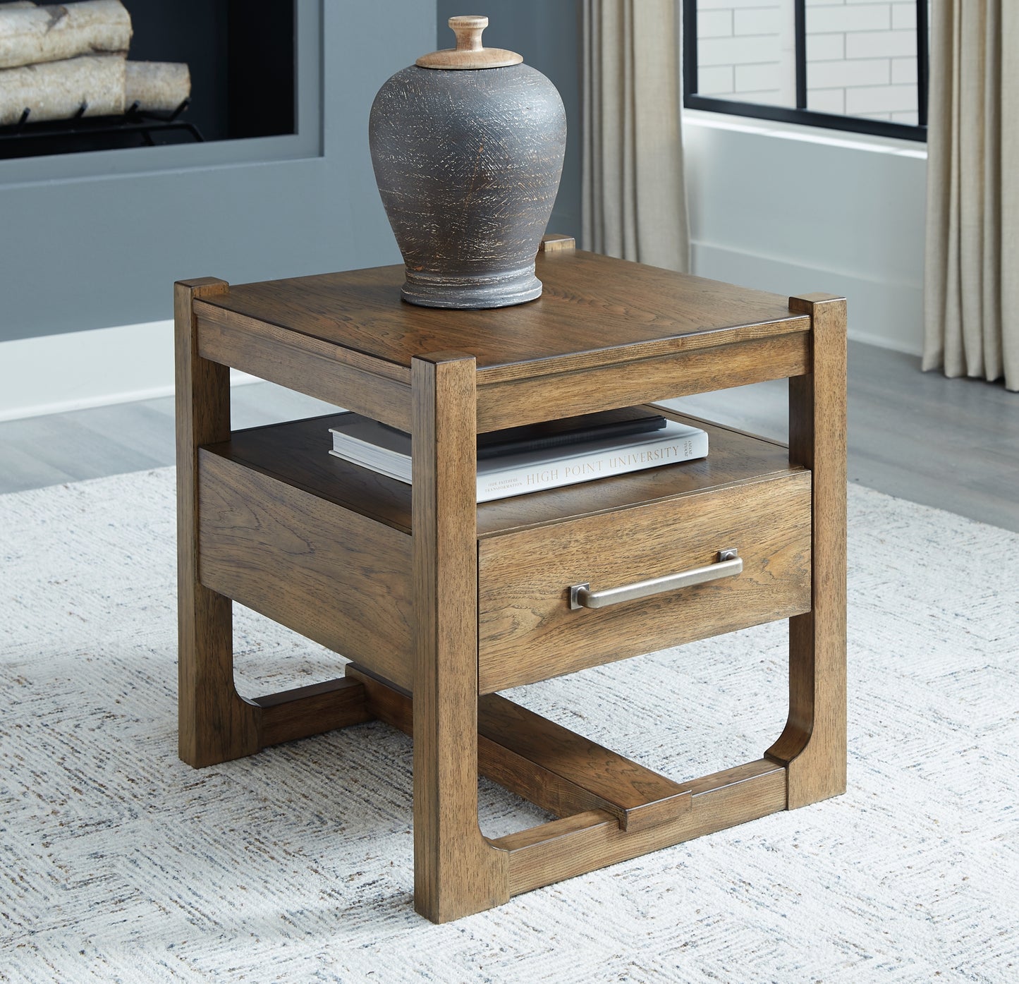 Cabalynn Coffee Table with 1 End Table